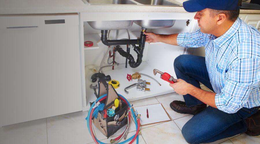 Professional emergency plumbing in Farmersburg, IA